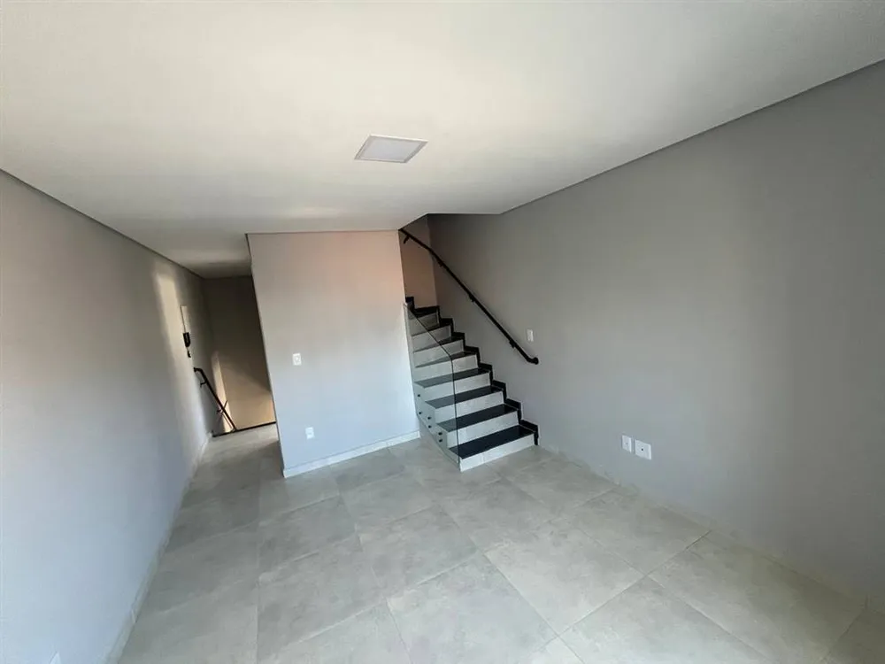 Casa, 2 quartos, 68 m² - Foto 3