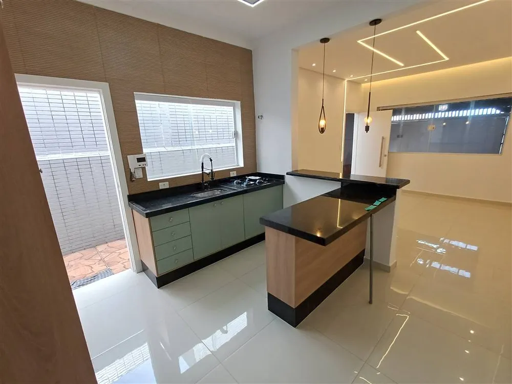 Casa, 3 quartos, 88 m² - Foto 2