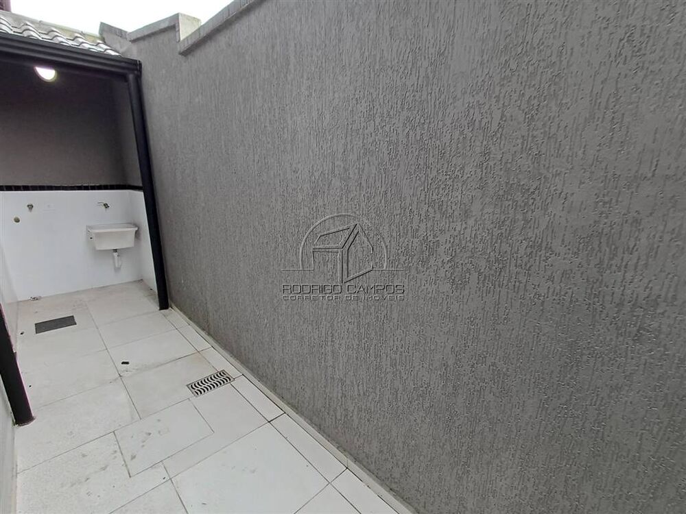 Casa à venda com 2 quartos, 55m² - Foto 6