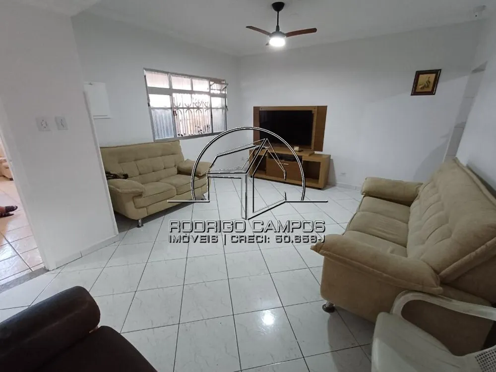 Casa, 3 quartos, 236 m² - Foto 1