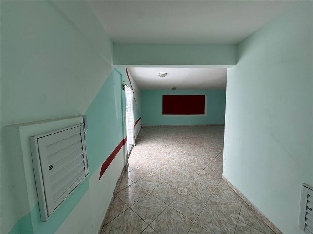 Apartamento à venda com 1 quarto, 42m² - Foto 4