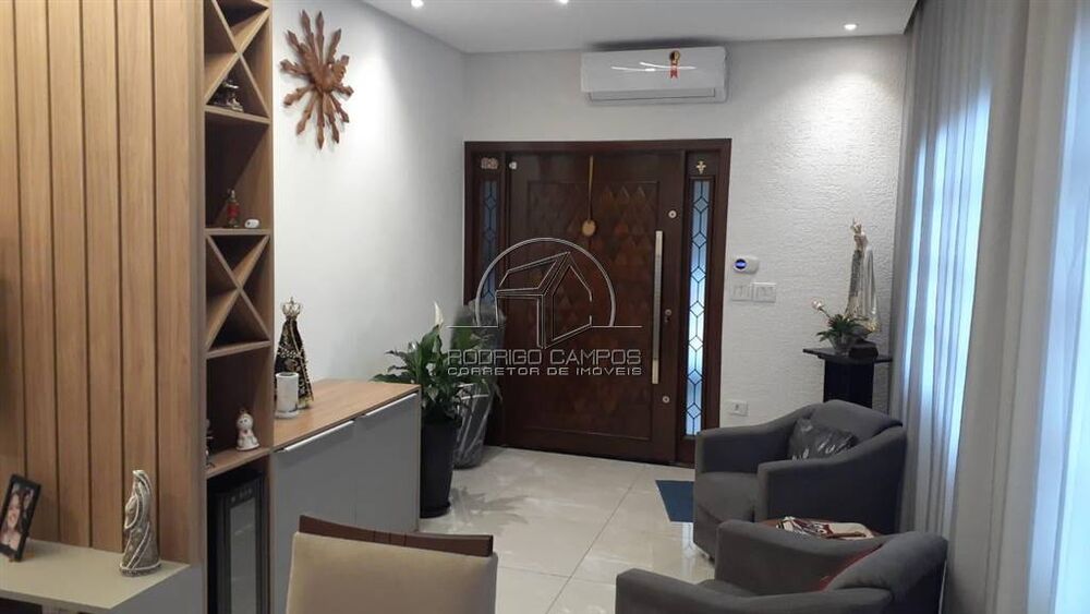 Casa, 5 quartos, 264 m² - Foto 1