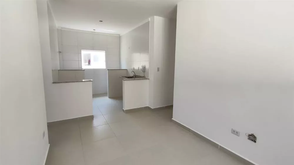 Casa à venda com 2 quartos, 49m² - Foto 1