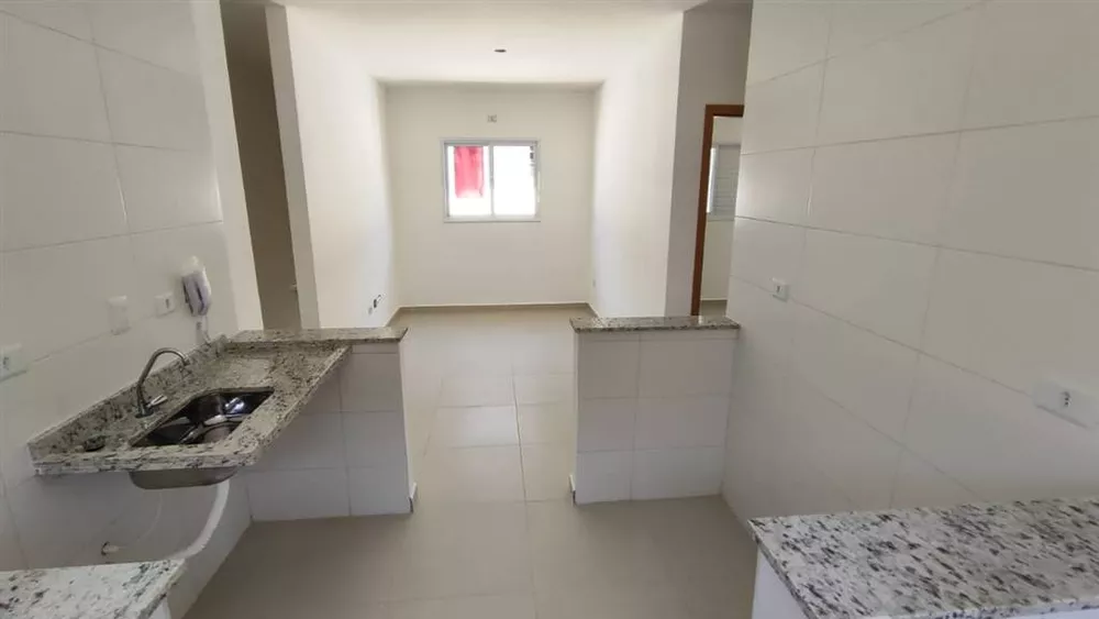 Casa à venda com 2 quartos, 49m² - Foto 2