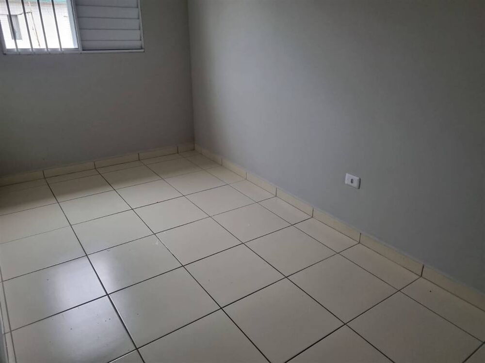 Casa à venda com 2 quartos, 54m² - Foto 10