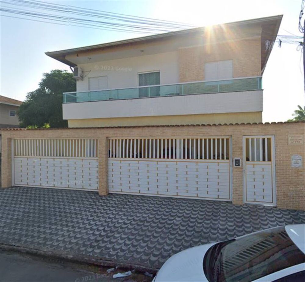 Casa à venda com 2 quartos, 54m² - Foto 1