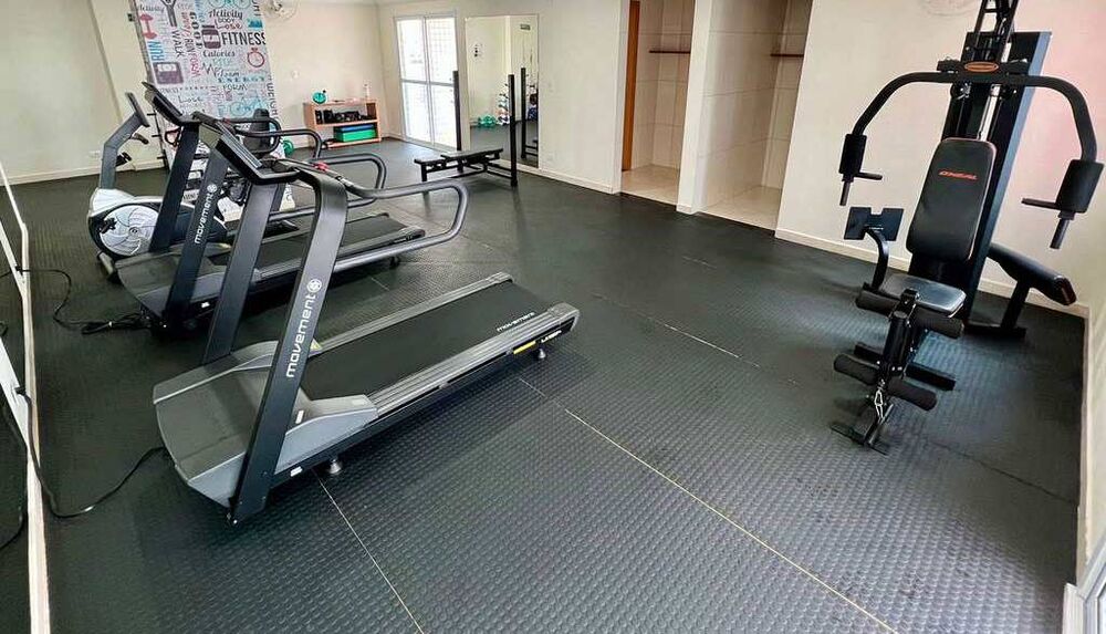 Apartamento à venda com 2 quartos, 105m² - Foto 2
