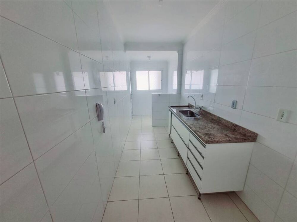 Apartamento para alugar com 3 quartos, 102m² - Foto 3