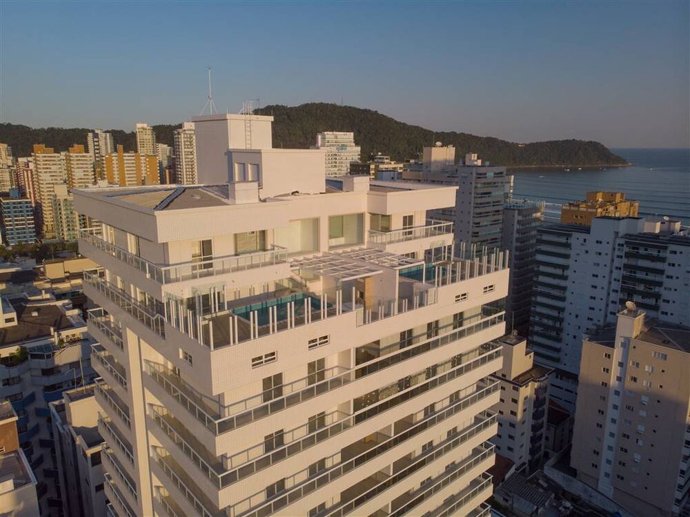 Apartamento, 3 quartos, 133 m² - Foto 2