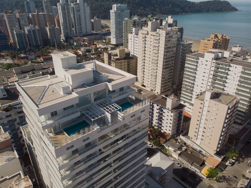 Apartamento, 3 quartos, 133 m² - Foto 1
