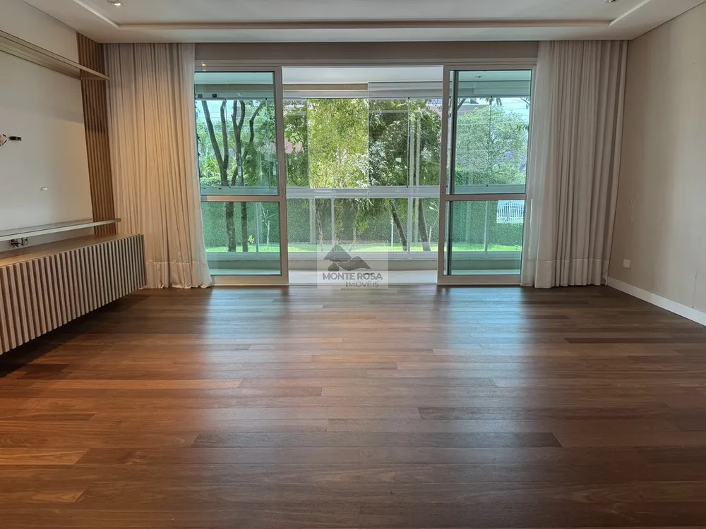 Apartamento, 3 quartos, 134 m² - Foto 2