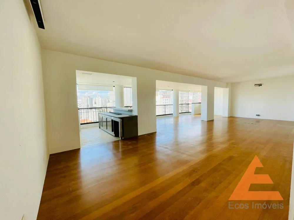 Apartamento, 3 quartos, 215 m² - Foto 1