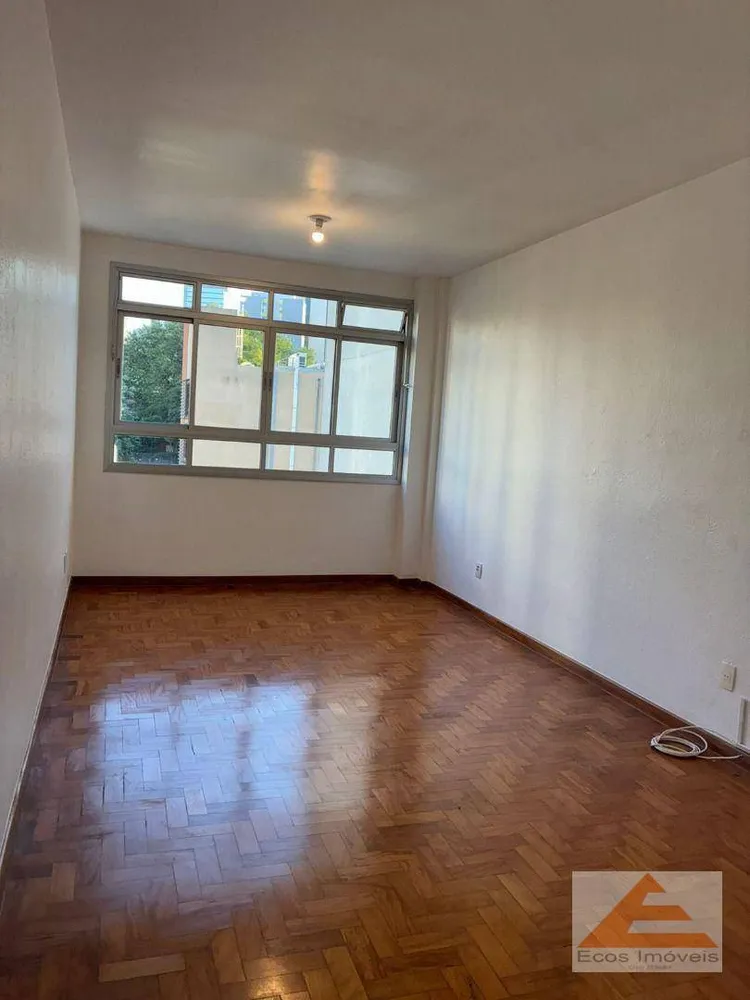 Apartamento, 1 quarto, 33 m² - Foto 2