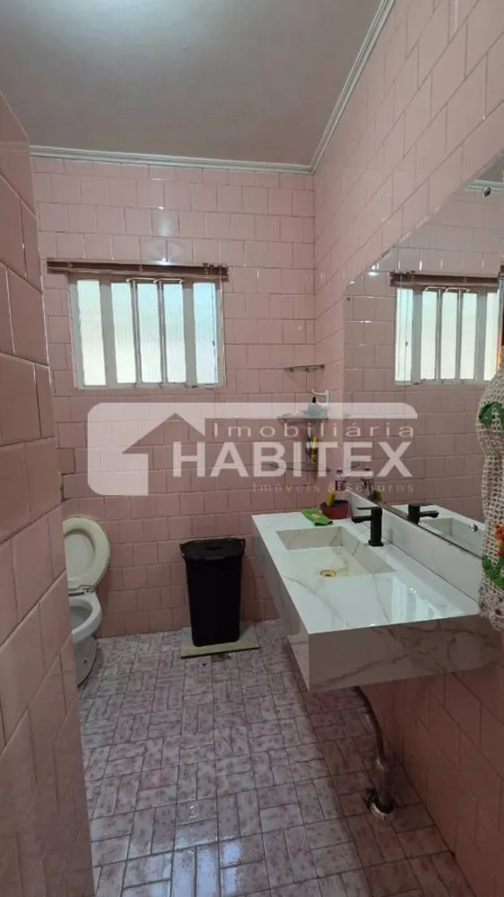 Casa, 3 quartos, 231 m² - Foto 10