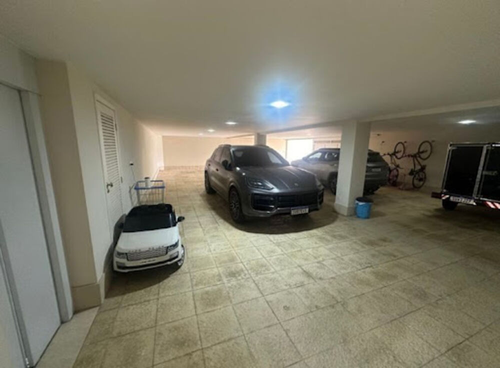 Casa de Condomínio à venda e aluguel com 6 quartos, 1080m² - Foto 4