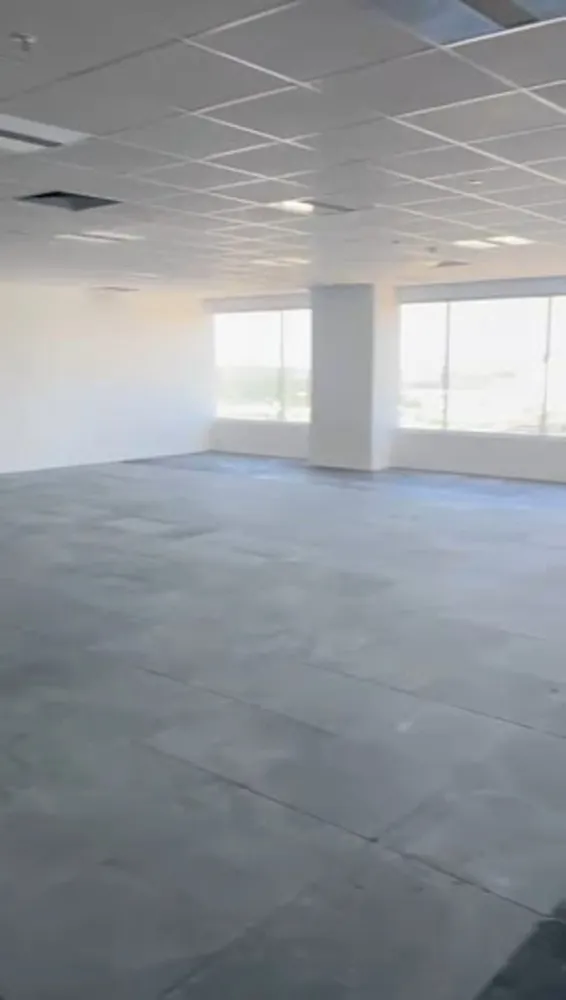 Sala-Conjunto, 1000 m² - Foto 1