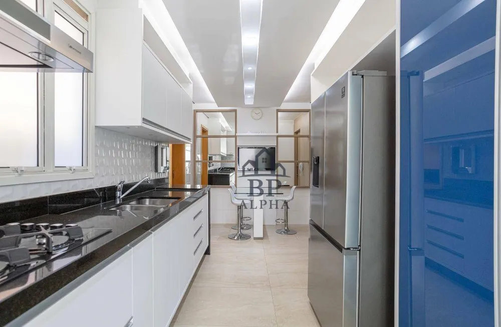 Apartamento, 3 quartos, 224 m² - Foto 3
