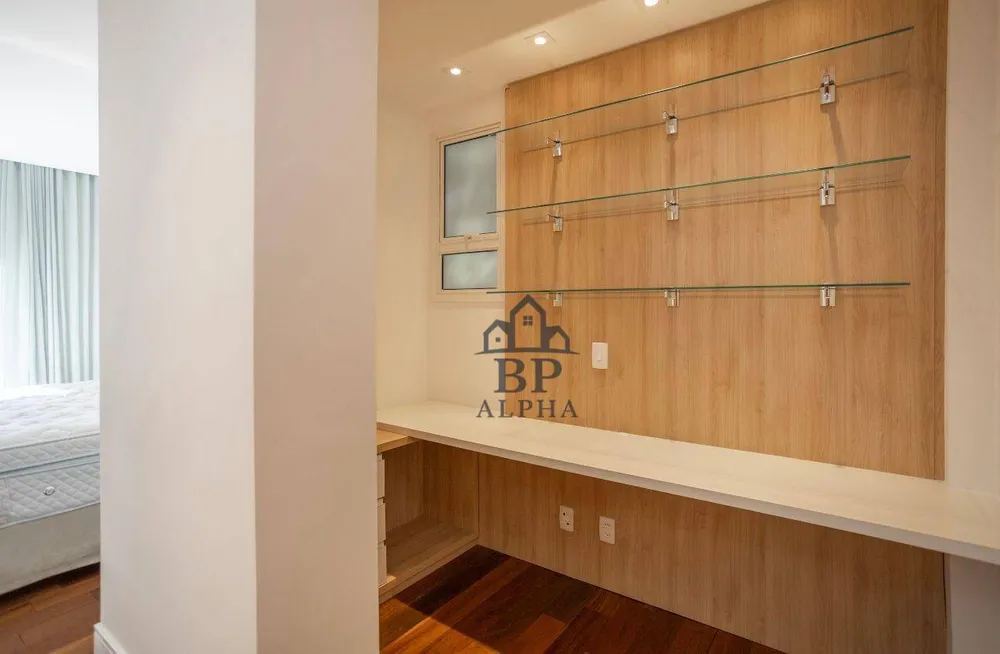 Apartamento, 3 quartos, 224 m² - Foto 3