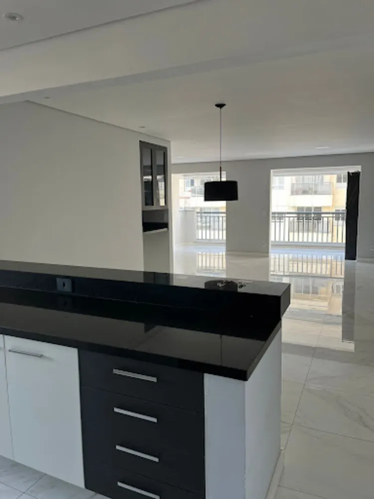 Apartamento, 3 quartos, 164 m² - Foto 2