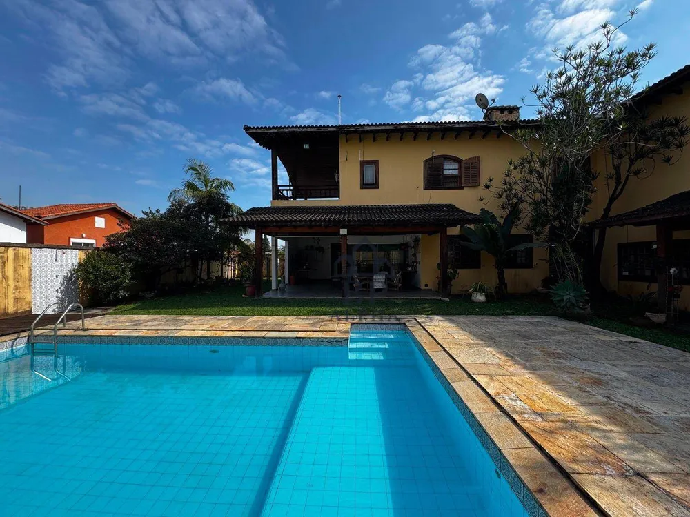 Casa de Condomínio, 4 quartos - Foto 1