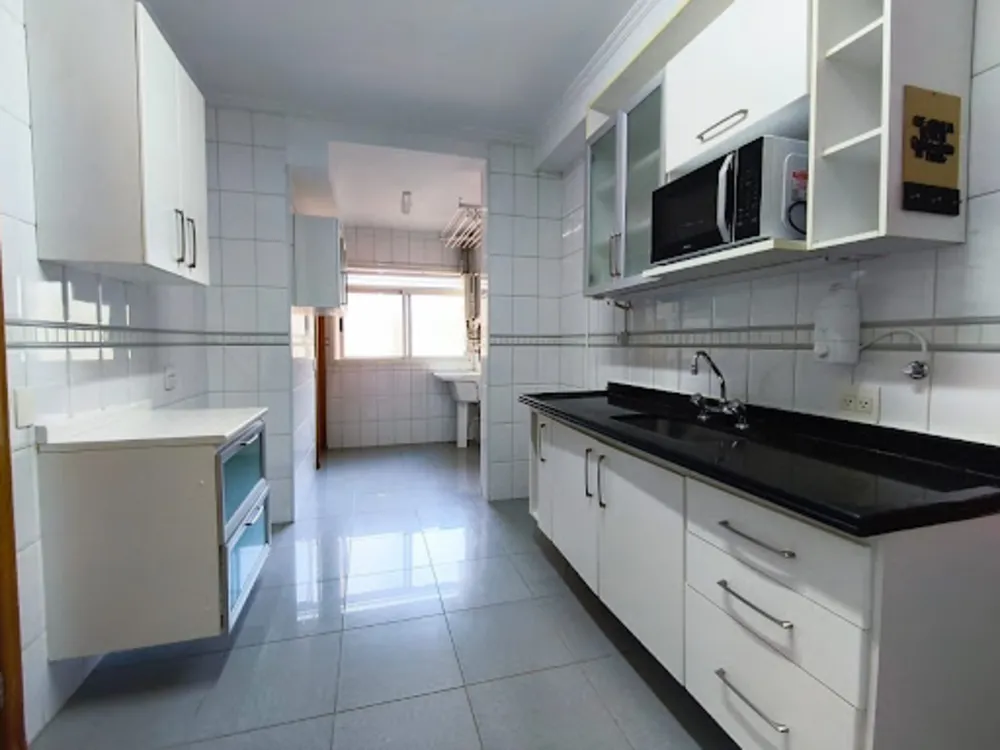 Apartamento, 3 quartos, 139 m² - Foto 2