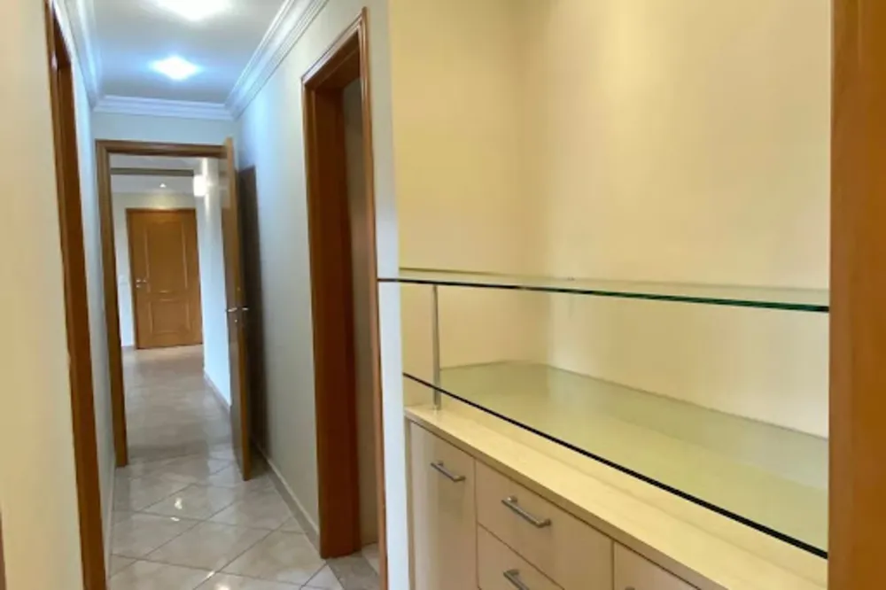 Apartamento, 3 quartos, 140 m² - Foto 1
