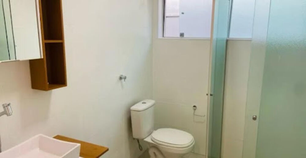 Casa de Condomínio para alugar com 5 quartos, 320m² - Foto 12