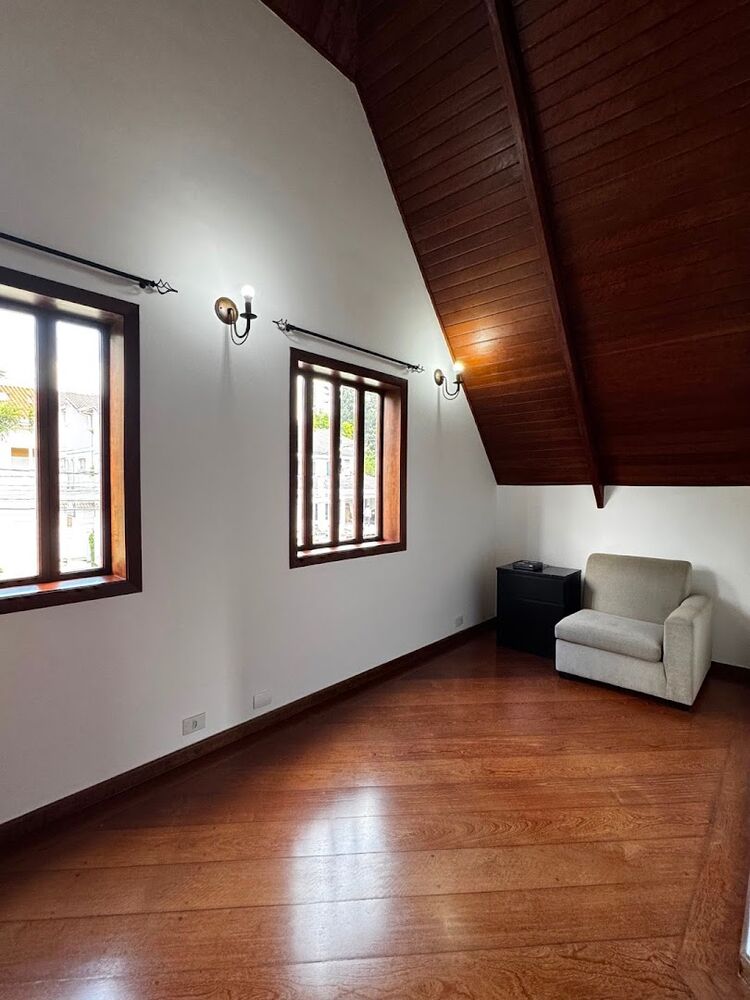 Casa de Condomínio à venda com 3 quartos, 310m² - Foto 13