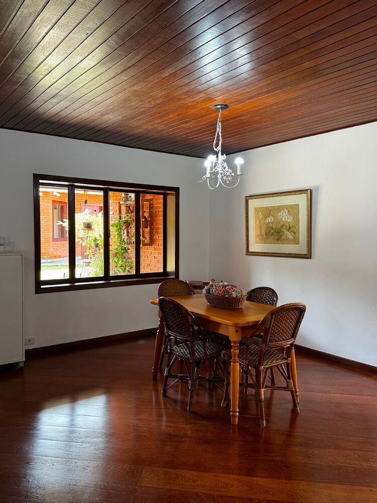 Casa de Condomínio à venda com 3 quartos, 310m² - Foto 9