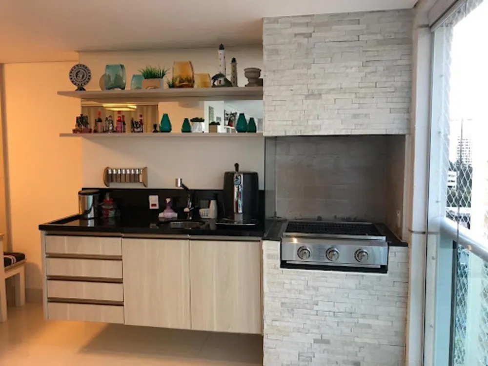 Apartamento, 3 quartos, 243 m² - Foto 1
