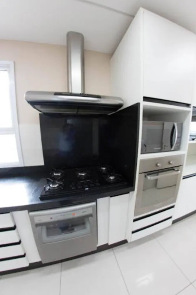 Apartamento, 3 quartos, 122 m² - Foto 2