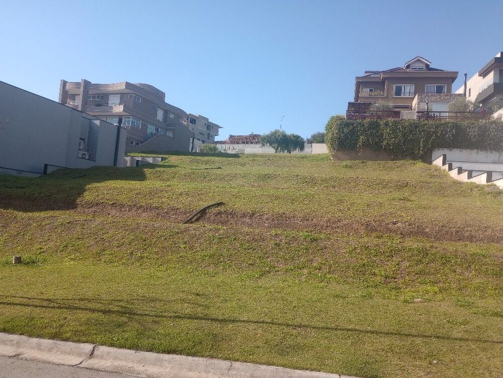 Loteamento e Condomínio, 1033 m² - Foto 2