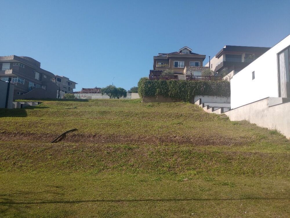 Loteamento e Condomínio, 1033 m² - Foto 1