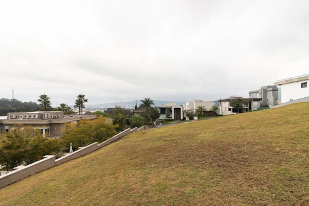 Loteamento e Condomínio, 810 m² - Foto 5