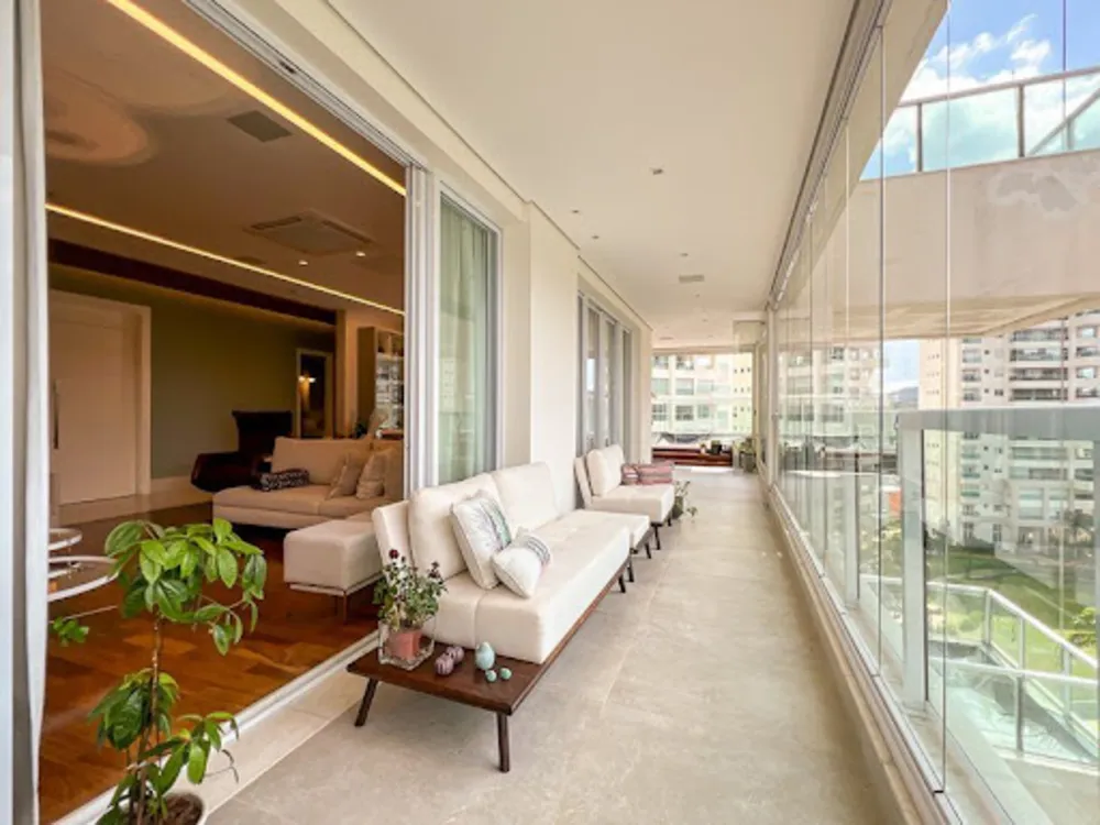 Apartamento, 3 quartos, 284 m² - Foto 1