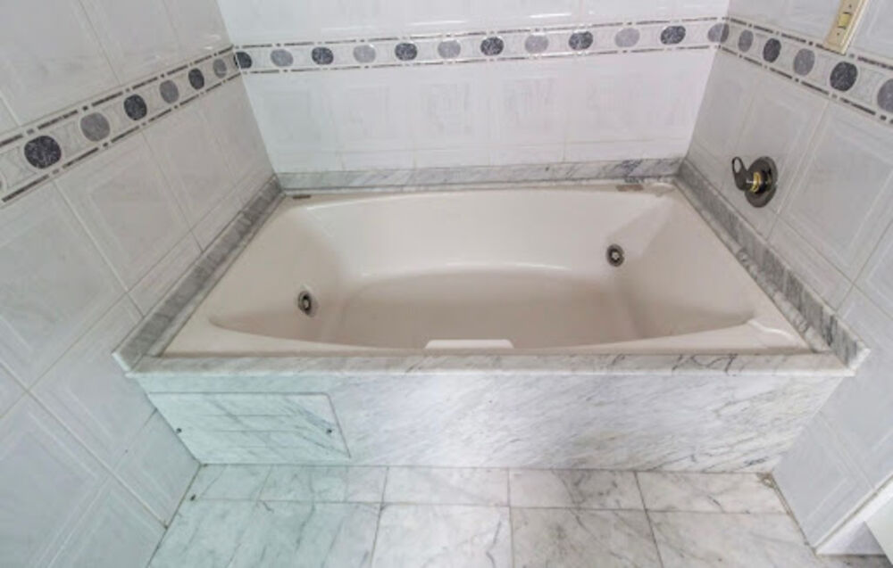 Casa de Condomínio à venda e aluguel com 4 quartos, 635m² - Foto 4