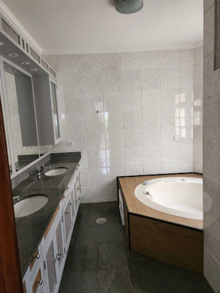 Casa de Condomínio à venda e aluguel com 4 quartos, 550m² - Foto 7