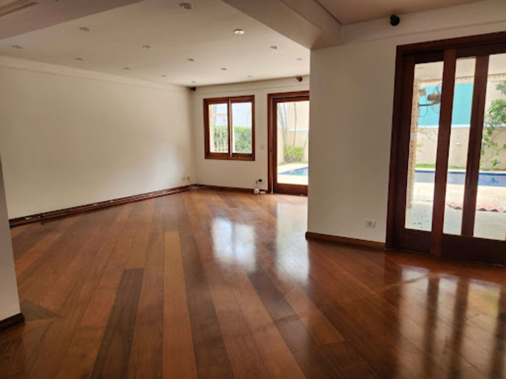 Casa de Condomínio à venda e aluguel com 4 quartos, 550m² - Foto 6