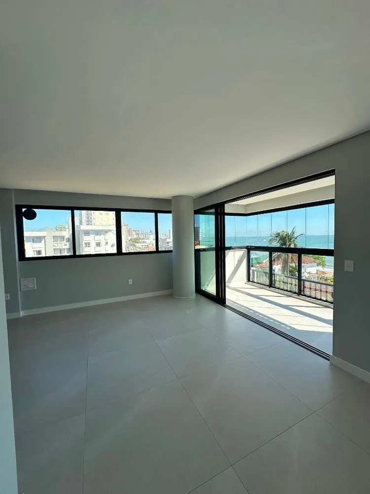 Apartamento, 3 quartos, 145 m² - Foto 1