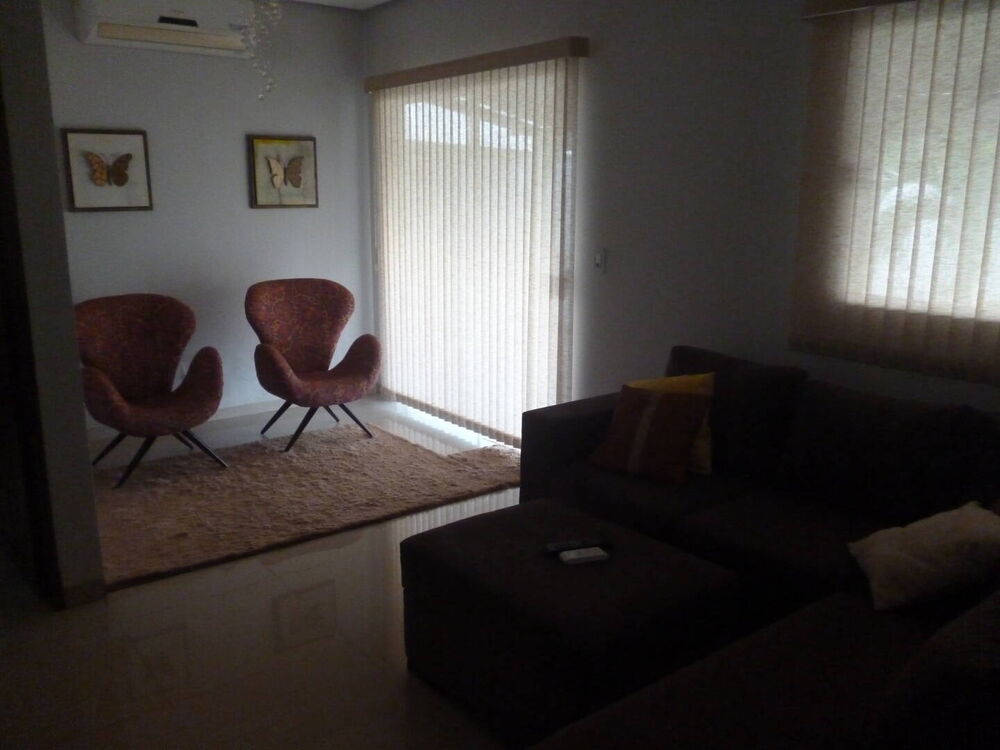 Casa à venda com 1 quarto, 180m² - Foto 4