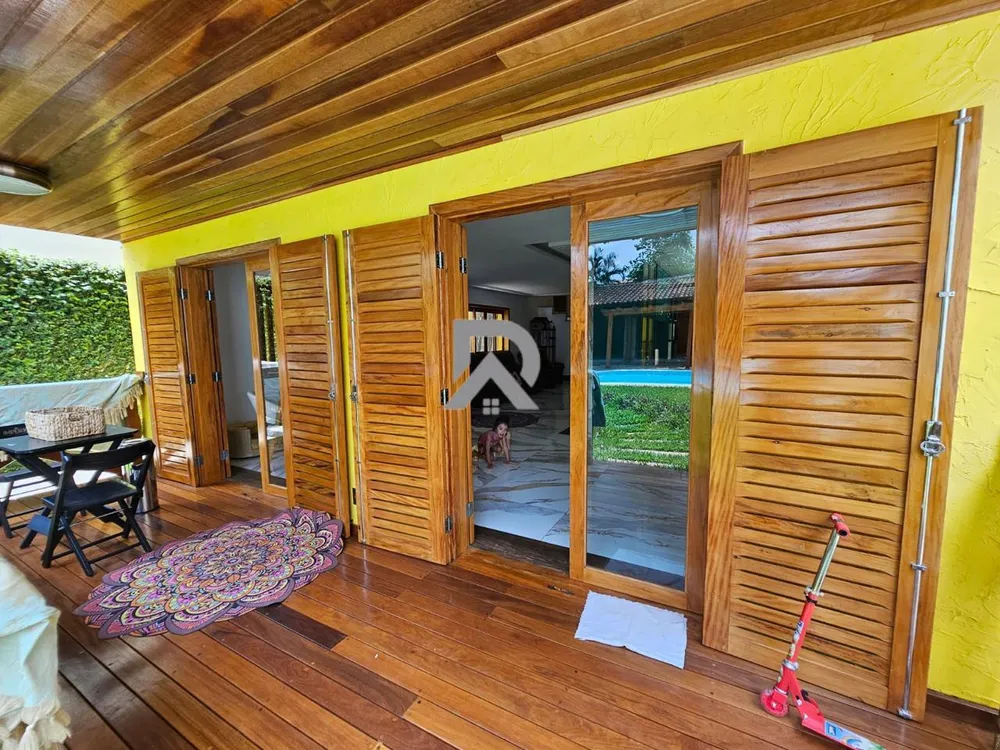 Casa, 5 quartos, 330 m² - Foto 4
