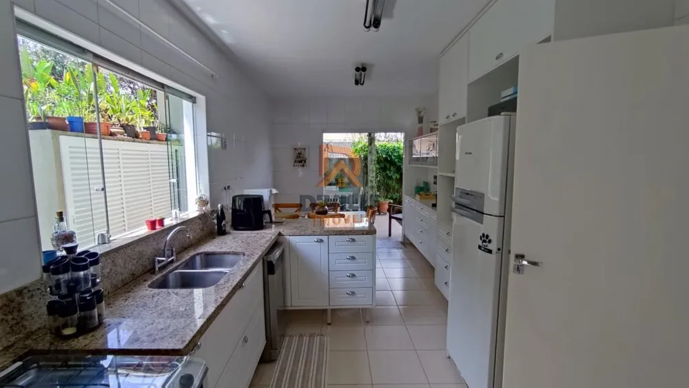 Casa, 4 quartos, 230 m² - Foto 18