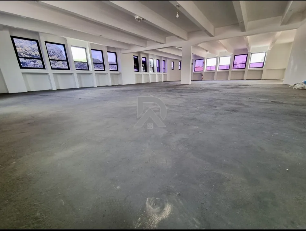 Prédio Inteiro, 1000 m² - Foto 1