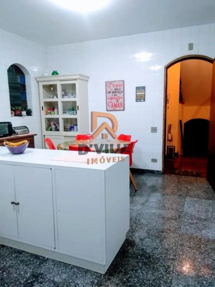 Casa, 3 quartos, 290 m² - Foto 3