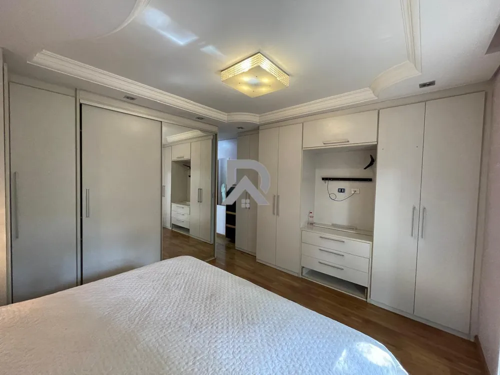 Casa, 4 quartos, 228 m² - Foto 4