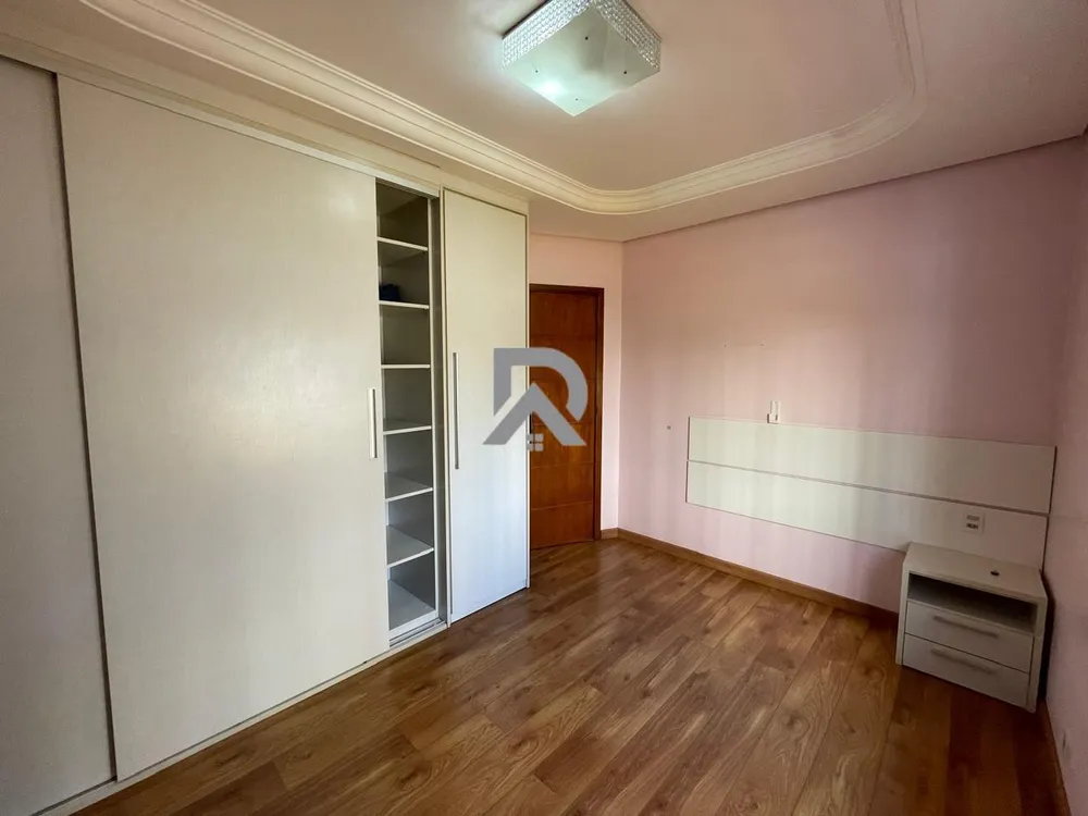 Casa, 4 quartos, 228 m² - Foto 12