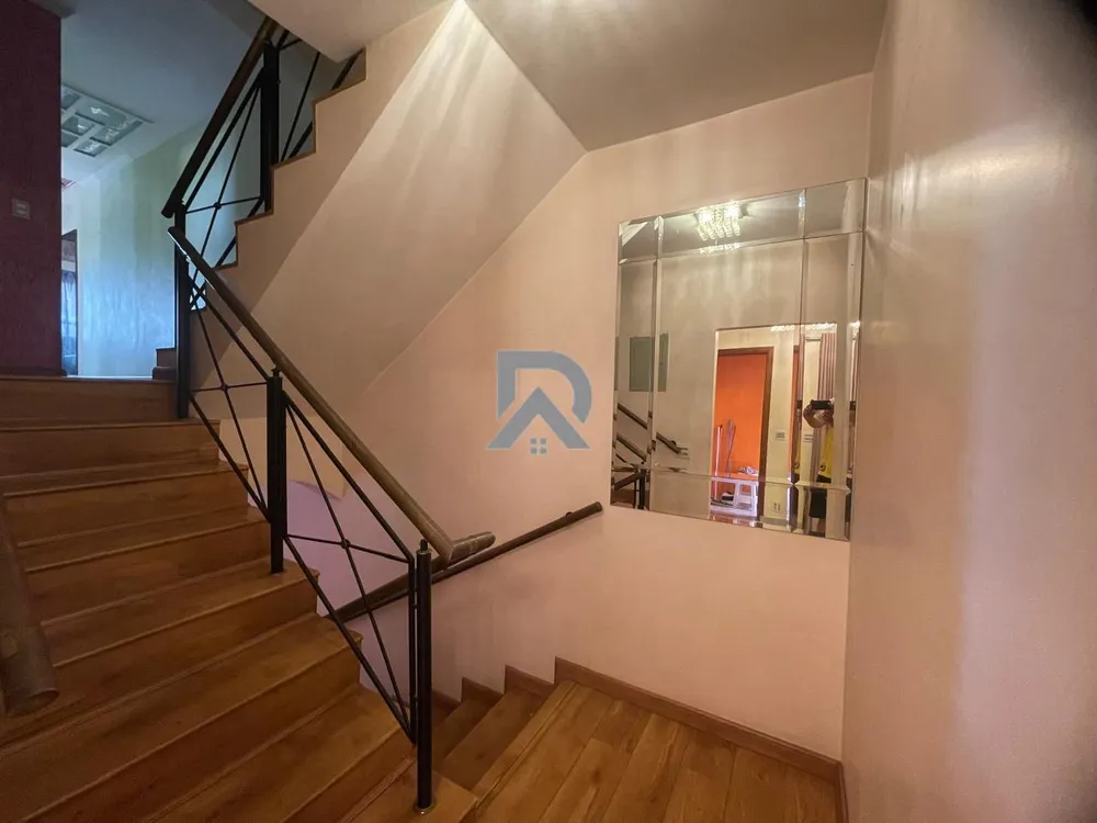 Casa, 4 quartos, 228 m² - Foto 4