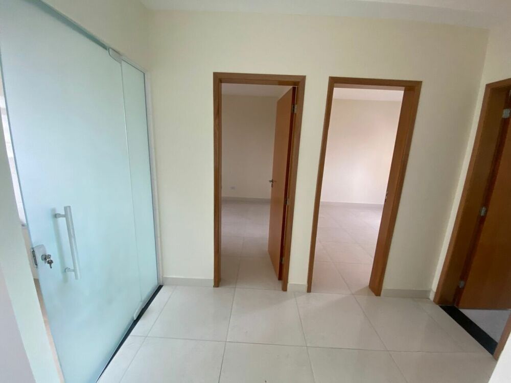 Apartamento para alugar com 2 quartos, 68m² - Foto 8