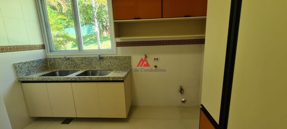 Casa à venda com 3 quartos, 3000m² - Foto 4