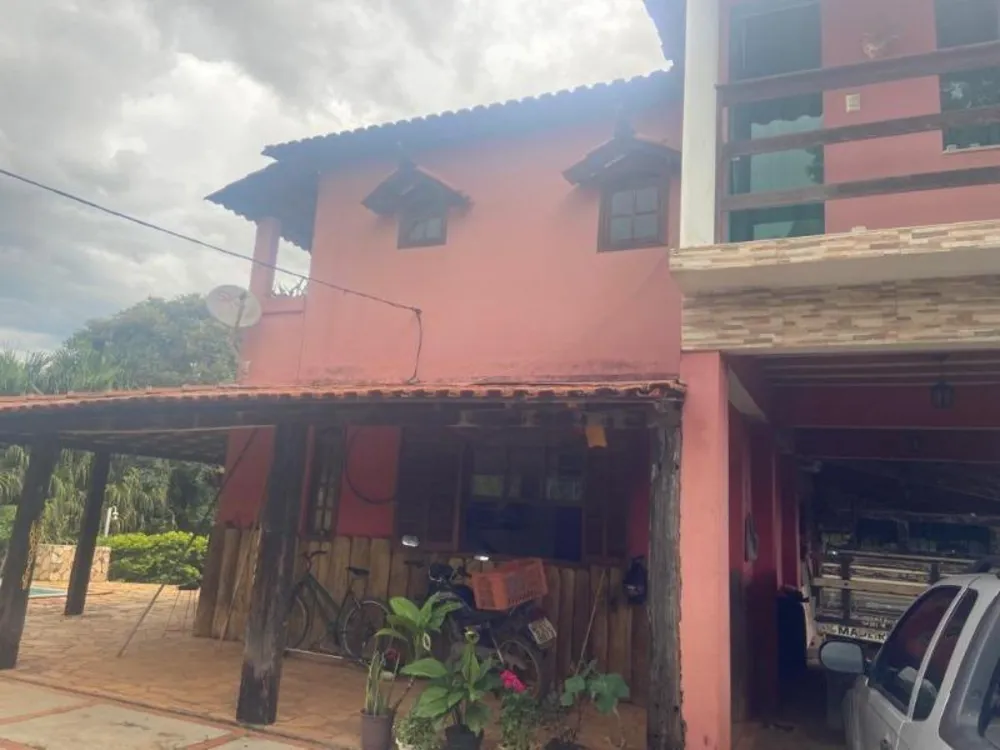 Sítio, 3 quartos, 1600 m² - Foto 1